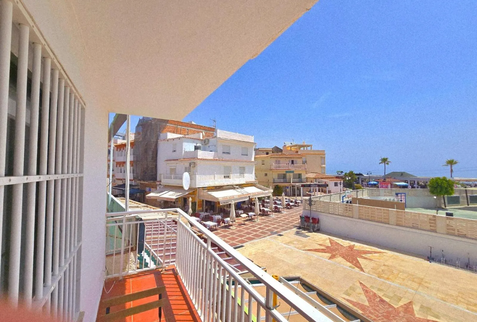 Lidia 1 Apartment, 1St Line Beach, 1 Bedroom 1Bath Torremolinos