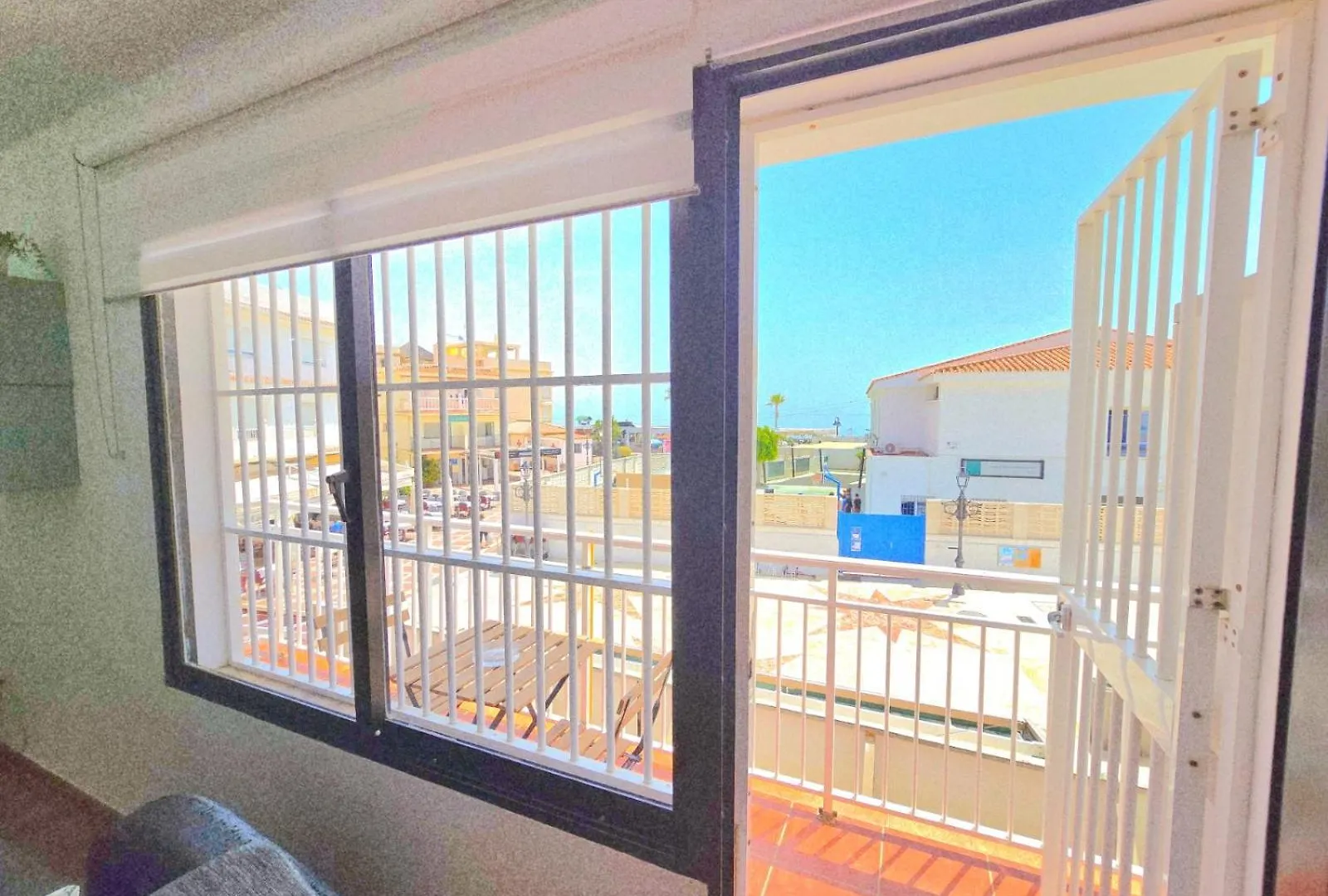 Lidia 1 Apartment, 1St Line Beach, 1 Bedroom 1Bath Torremolinos Appartement